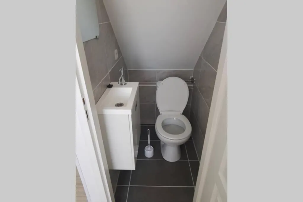 Agréable maison neuve, 5 personnes, piscine hors-sol privée du 15 juin à mi-septembre Moëlan-sur-Mer Francia